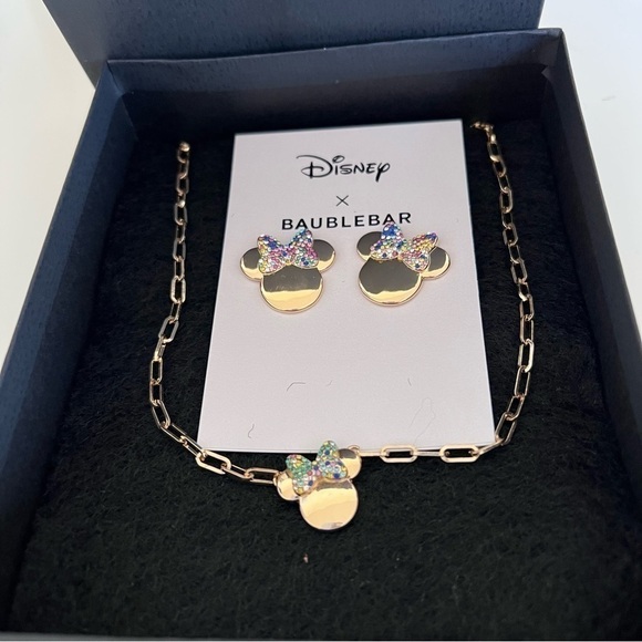 Baublebar x Disney Minnie Mouse earrings and necklace set - Picture 5 of 10